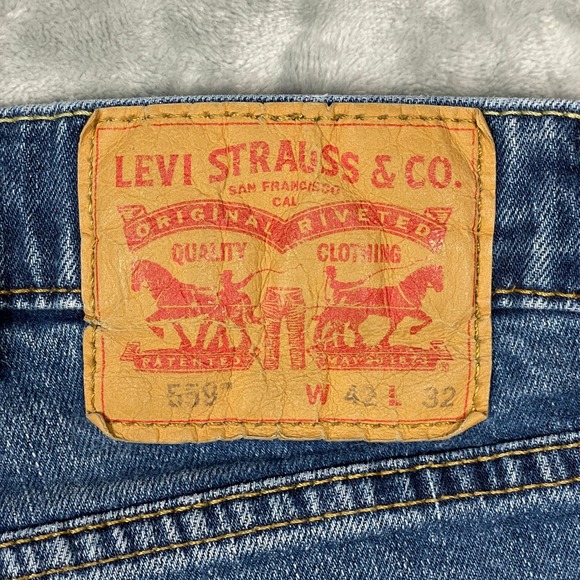 Levi Strauss & Co Mens Jeans 559 W42 L32 Blue Denim Straight Leg Casual - Picture 11 of 12